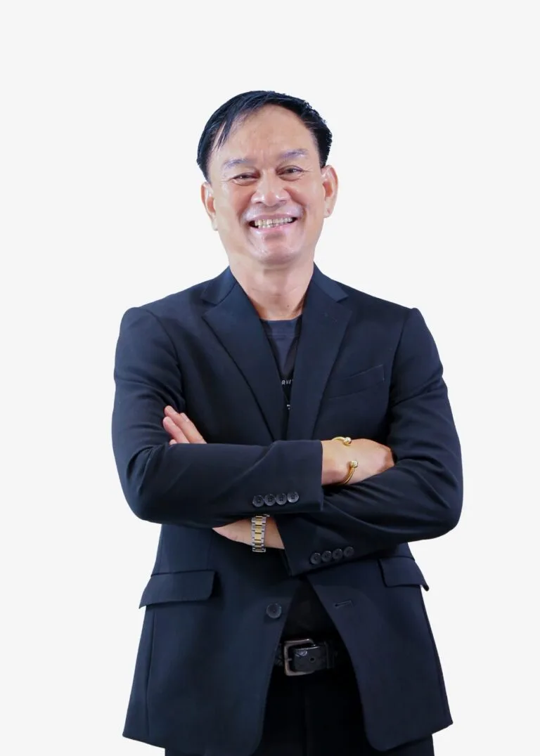 นายอรรณพ โสระเวช รองประธานบริหาร บริษัท อีเทอนิตี้ แอทวัน จำกัด