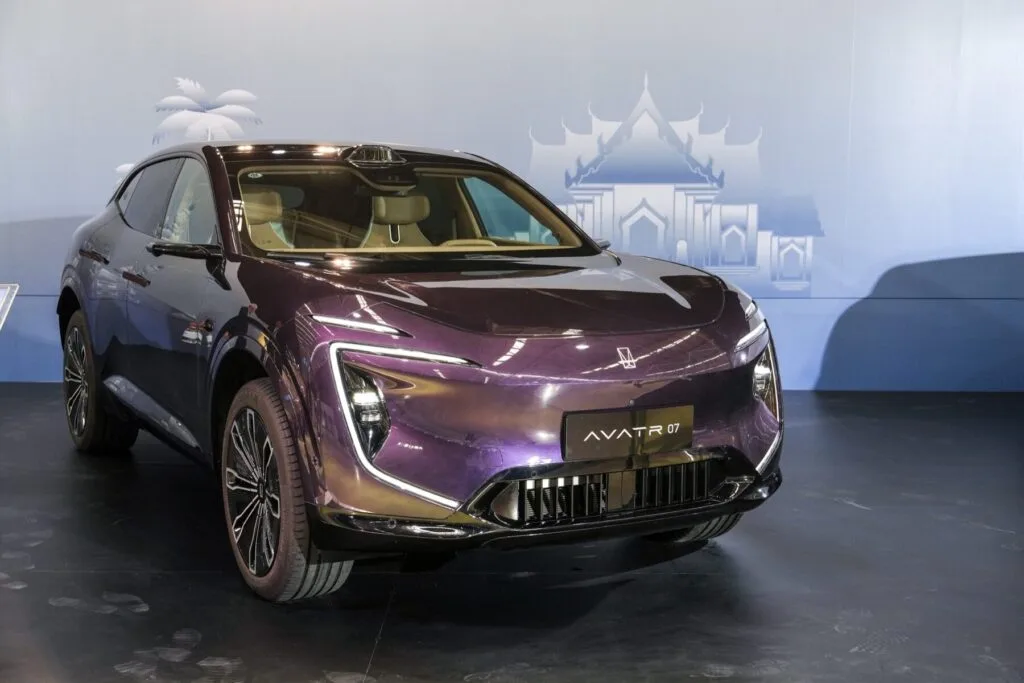 AVATR 11 รถไฟฟ้าลักชูรีในเครือ CHANGAN สำหรับตลาดพรีเมียม