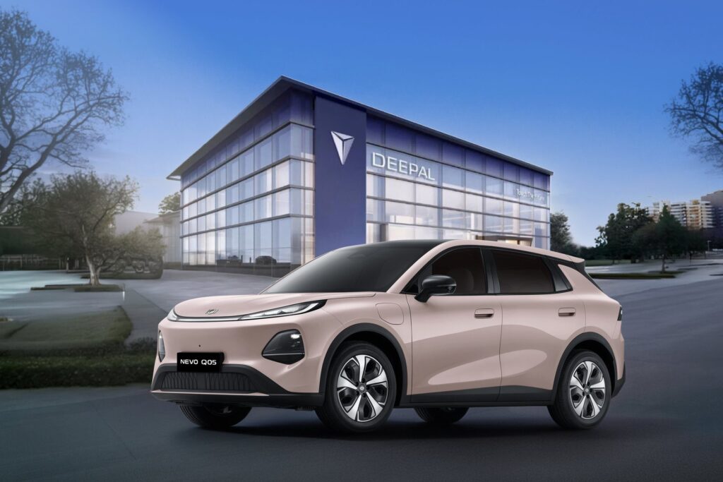 CHANGAN Automobile เปิดให้สัมผัสจริงและจองคิวทดลองขับ CHANGAN NEVO Q05 2026 รถ SUV ไฟฟ้าอัจฉริยะรุ่นล่าสุด ณ โชว์รูมทั่วประเทศ ก่อนเปิดราคาทางการ 28 พ.ค. นี้