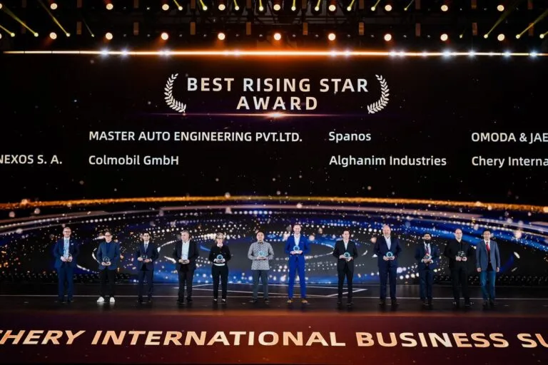 ผู้แทนตลาดต่างประเทศรับรางวัล Best Rising Star Award บนเวที CHERY International Business Summit