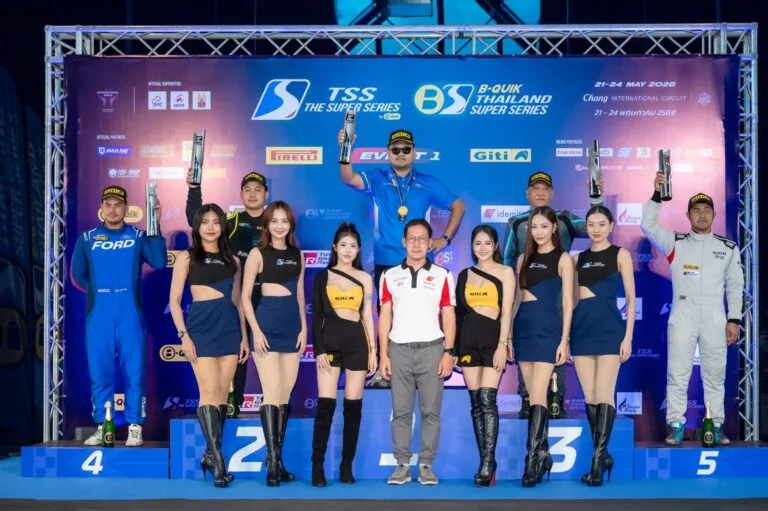 Ford Ranger หมายเลข 18 คว้าอันดับสาม Overall ใน Race 3
