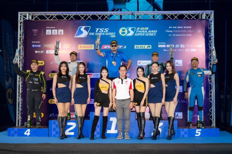 Ford Ranger หมายเลข 18 ชนะเลิศ Overall ใน Race 2