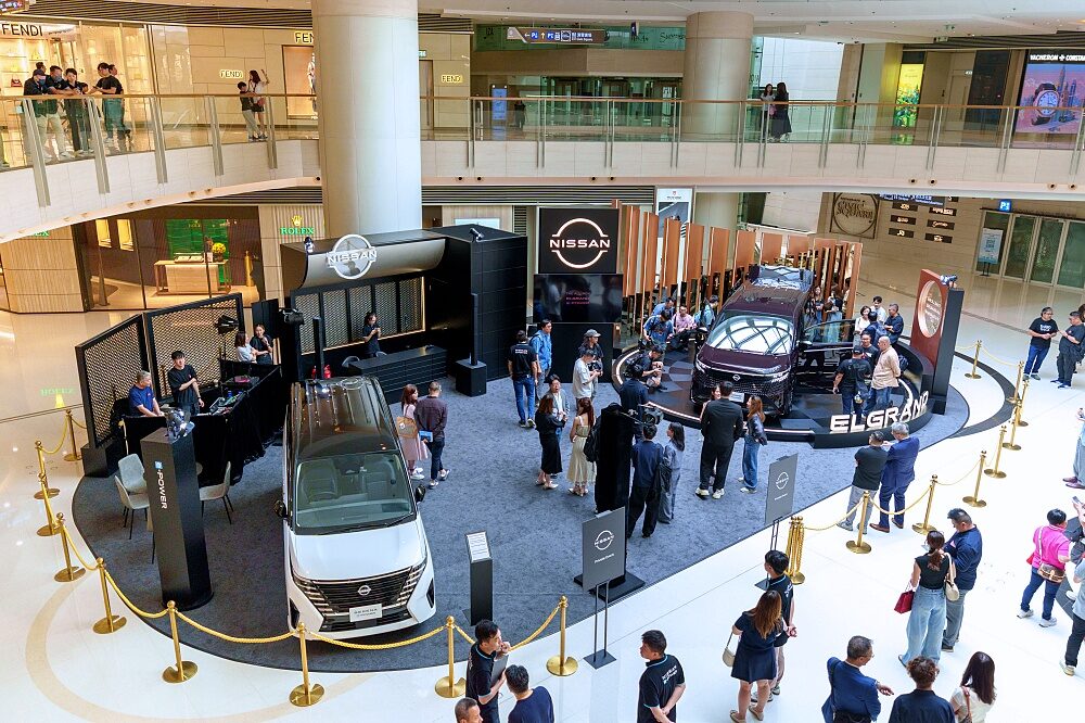 ภาพมุมสูงบรรยากาศงาน Nissan Elgrand e-POWER 2026 Overseas Debut ที่ฮ่องกง