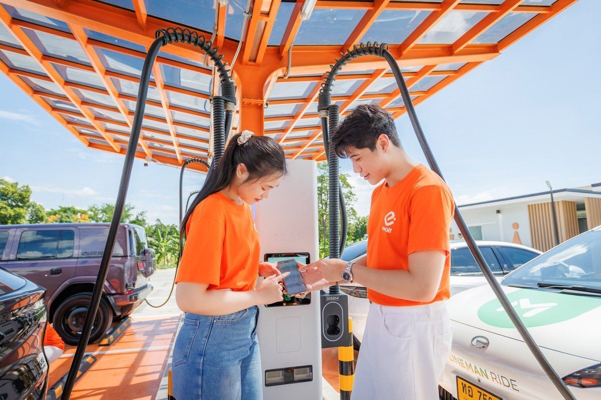 ชาร์จแรงสะใจสเปก 960 kW! EVOLT STATION HUB 2026 ปักหมุดทำเลยุทธศาสตร์ลาดกระบัง รองรับกระบะ Fleet และ Taxi EV ใกล้สุวรรณภูมิ
