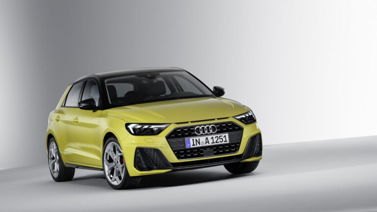 Audi A1 Sportback ภายนอกด้านหน้า