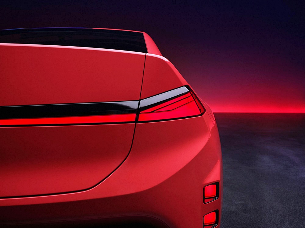 รายละเอียดไฟท้ายและสปอยเลอร์ Ducktail ของ BMW M Concept Neue Klasse 2026