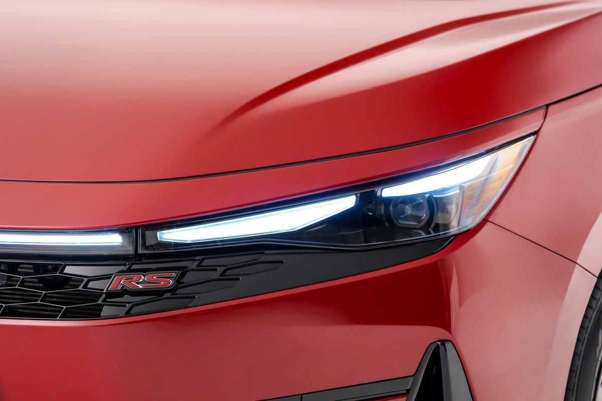 ฮอนด้า เขย่าตลาดซิตี้คาร์เปิดตัว HONDA CITY 2026 ปรับลุคสปอร์ตใหม่ พร้อมส่งรุ่นย่อยไฮบริดเริ่มต้นอัดราคาพิเศษสั่นทุกสตรีท