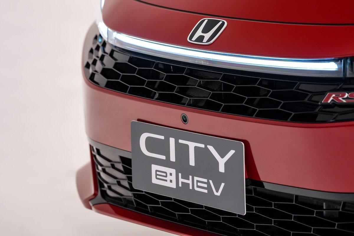 ฮอนด้า เขย่าตลาดซิตี้คาร์เปิดตัว HONDA CITY 2026 ปรับลุคสปอร์ตใหม่ พร้อมส่งรุ่นย่อยไฮบริดเริ่มต้นอัดราคาพิเศษสั่นทุกสตรีท