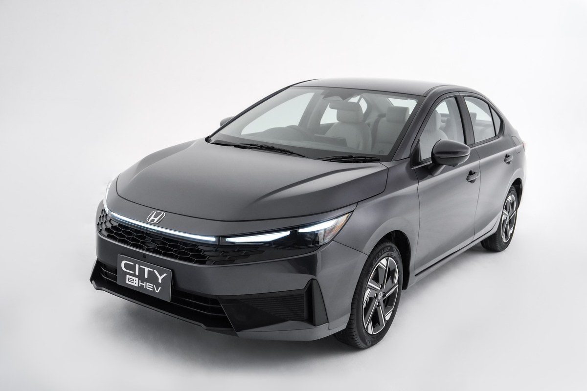 ฮอนด้า เขย่าตลาดซิตี้คาร์เปิดตัว HONDA CITY 2026 ปรับลุคสปอร์ตใหม่ พร้อมส่งรุ่นย่อยไฮบริดเริ่มต้นอัดราคาพิเศษสั่นทุกสตรีท