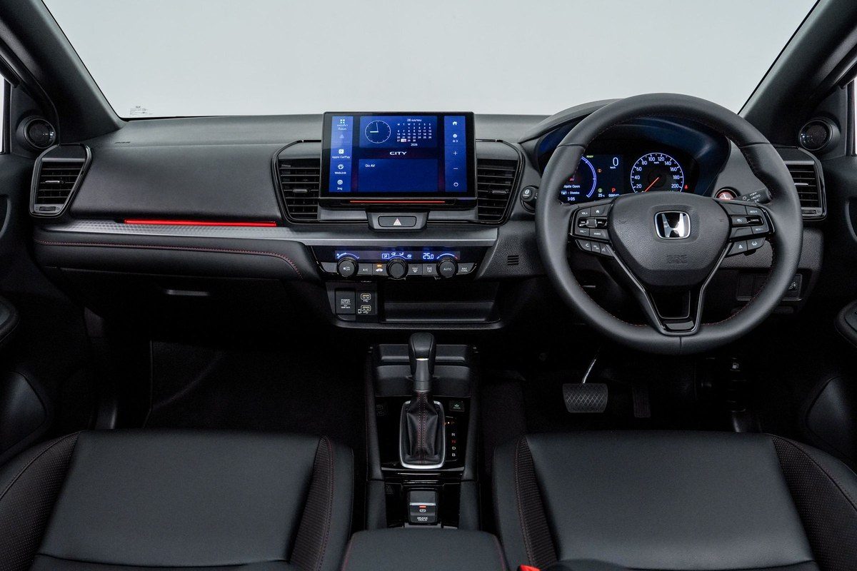 ฮอนด้า เขย่าตลาดซิตี้คาร์เปิดตัว HONDA CITY 2026 ปรับลุคสปอร์ตใหม่ พร้อมส่งรุ่นย่อยไฮบริดเริ่มต้นอัดราคาพิเศษสั่นทุกสตรีท
