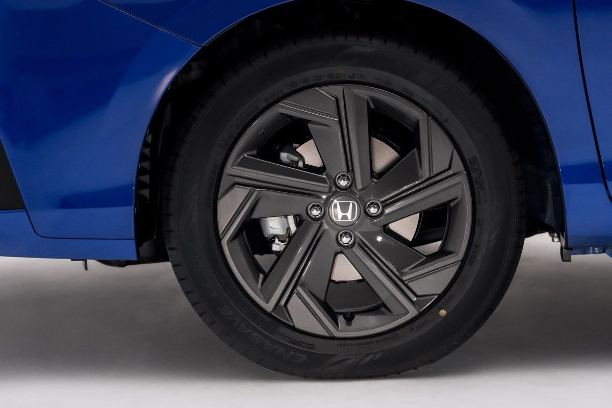 ฮอนด้า เขย่าตลาดซิตี้คาร์เปิดตัว HONDA CITY 2026 ปรับลุคสปอร์ตใหม่ พร้อมส่งรุ่นย่อยไฮบริดเริ่มต้นอัดราคาพิเศษสั่นทุกสตรีท