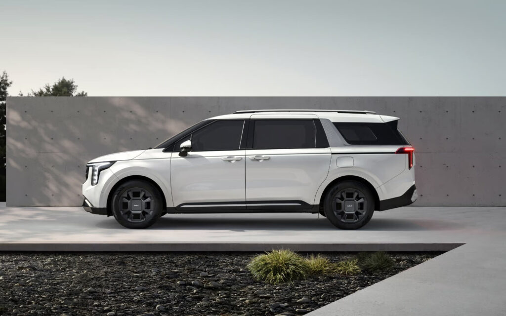 ภาพแกลเลอรี The new Kia Carnival HEV สำหรับข่าวโปรโมชัน Kia มิถุนายน 2026