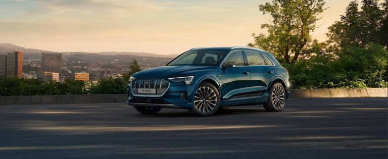 Audi e-tron (GE 2018) - ภาพหน้ารถ