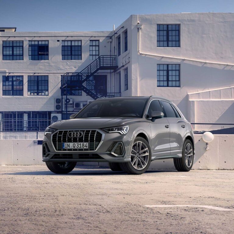 Audi Q3 มุมหน้าเฉียง 3/4
