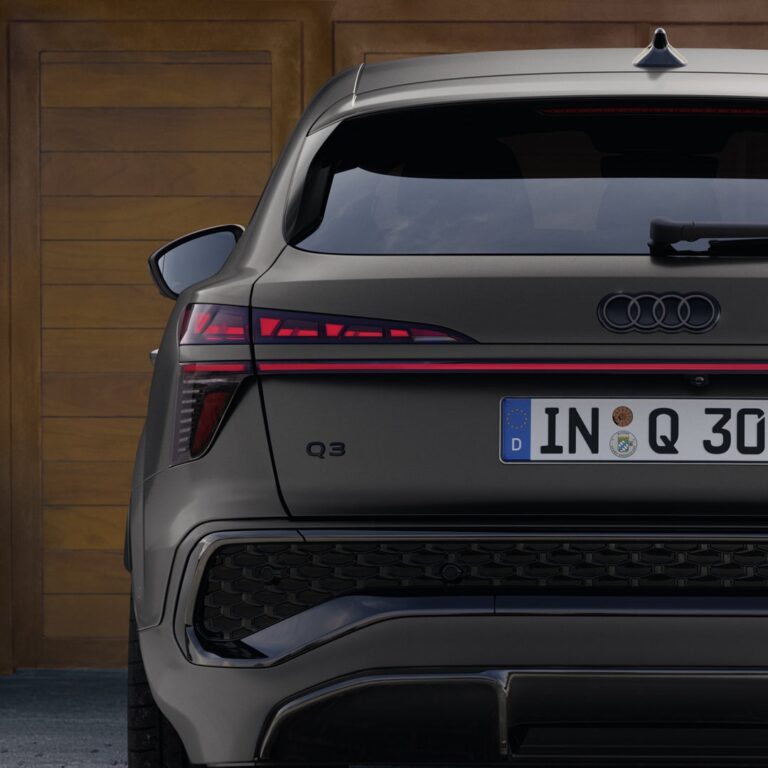Audi Q3 Sportback รายละเอียดด้านหลังและไฟท้าย