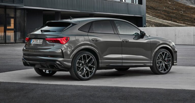 Audi RS Q3 Sportback (F3 2019) - ภาพหน้ารถ