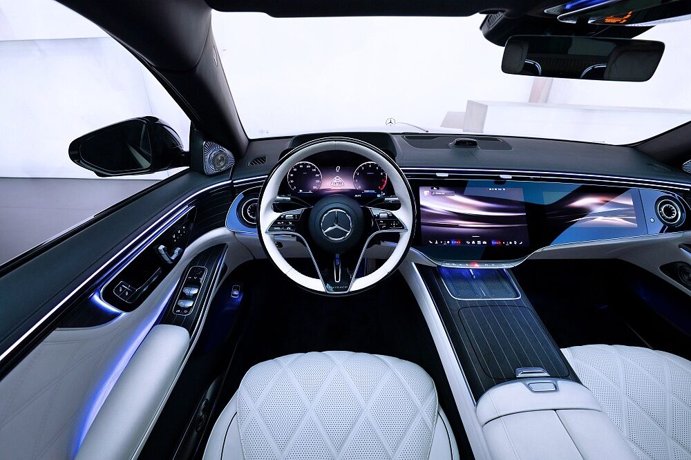 Mercedes-Maybach at Benz BKK Vipawadee serving northern Bangkok customers