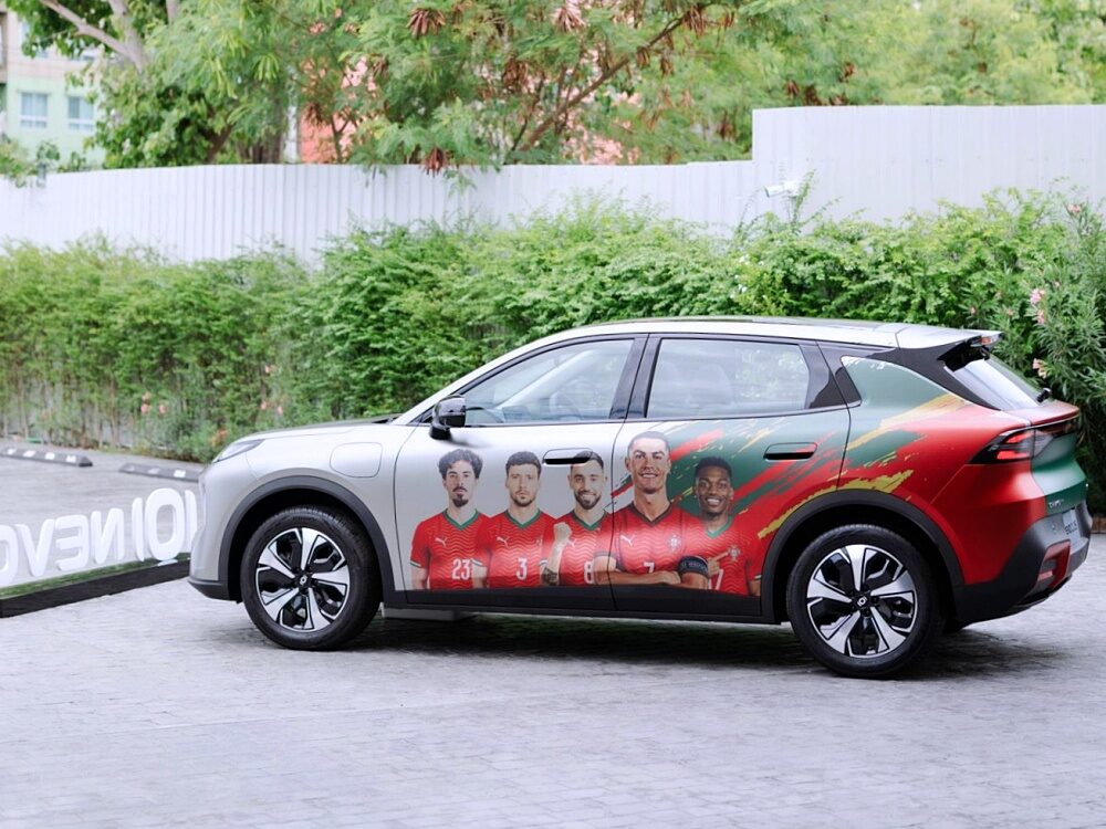 CHANGAN NEVO Q05 2026 with Remarkable Journey side graphics on display