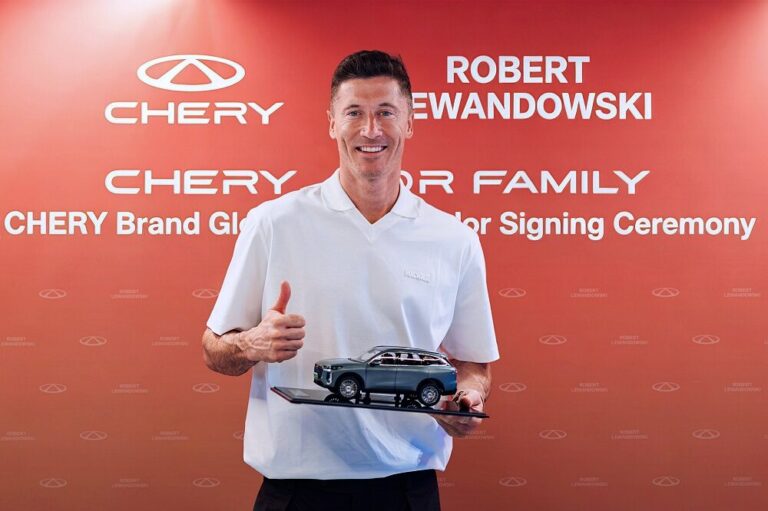 CHERY ดึง โรเบิร์ต เลวานดอฟสกี เป็นโกลบอลแบรนด์แอมบาสเดอร์ ตอกย้ำ For Family