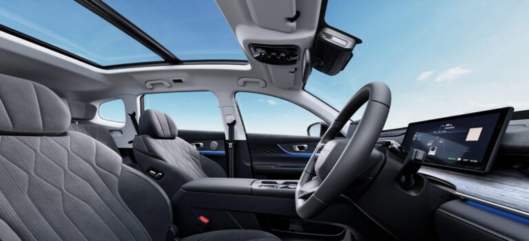 Chery TIGGO8 front seats