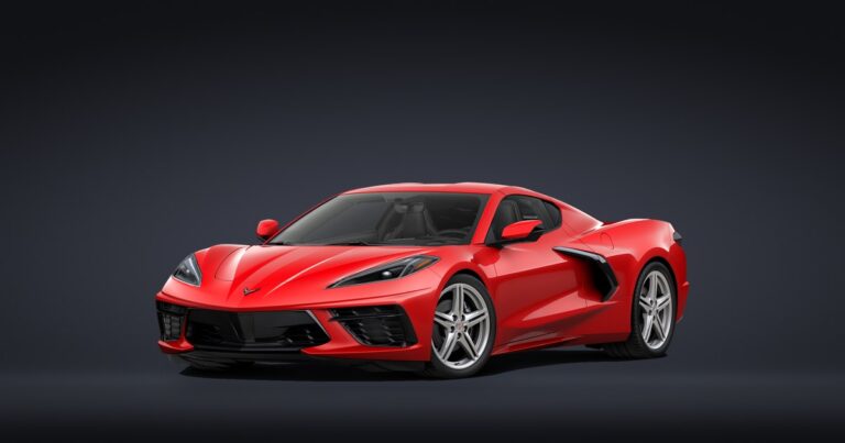 Corvette C8 ราคาไทย 5,136,000 บาท ผ่อนเดือนละเท่าไหร่ และข้อควรรู้ก่อนซื้อรถนำเข้า