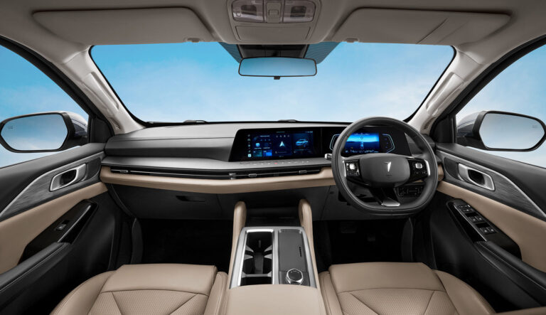 Deepal HUNTER interior front dashboard
