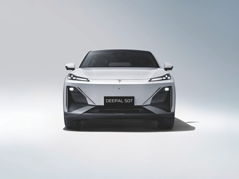 Deepal S07 (1st Gen 2023) - ภาพหน้ารถ