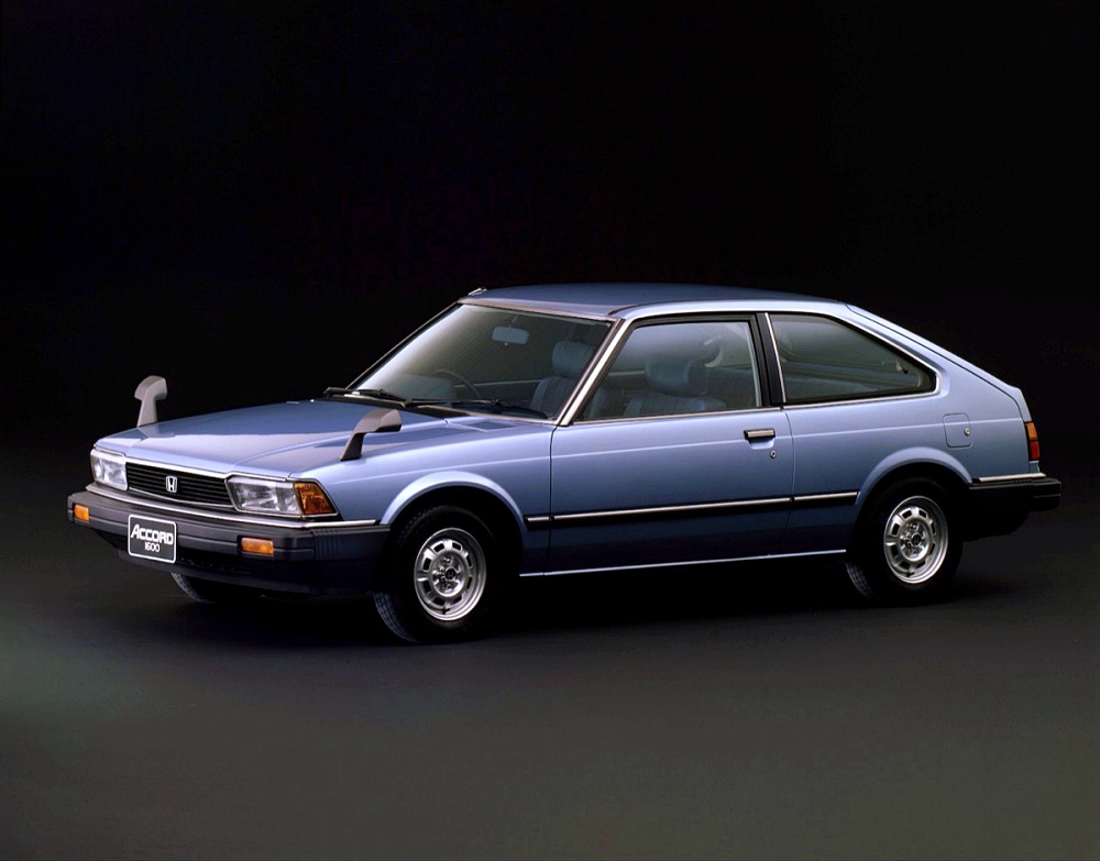 Honda Accord เจเนอเรชันที่ 2 รายละเอียดตัวรถ