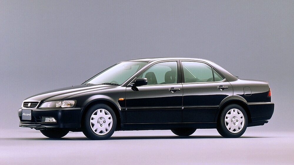 Honda Accord เจเนอเรชันที่ 6 ภาพประกอบ