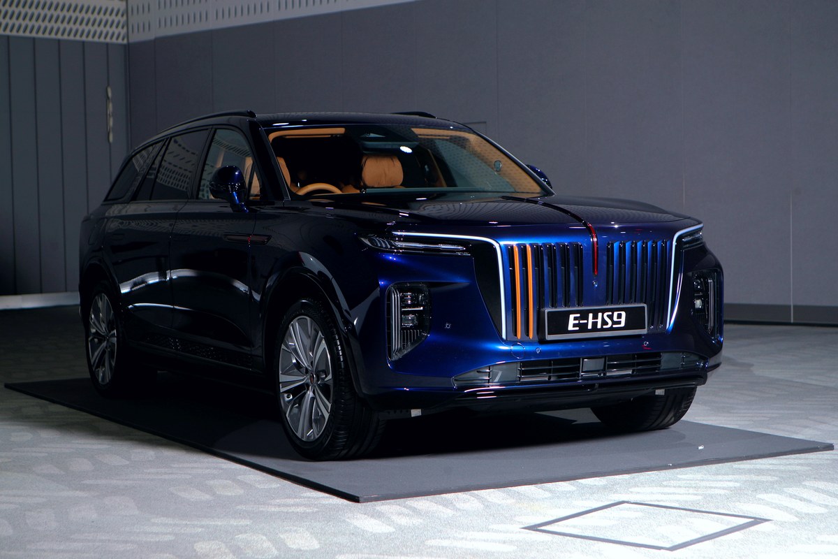 HONGQI E-HS9 2026 ตัวถังสีน้ำเงินหรูหราสง่างาม