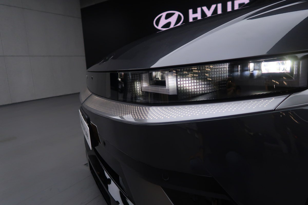 ชุดไฟหน้า Parametric Pixel ของ Hyundai IONIQ 5 N Line 2026