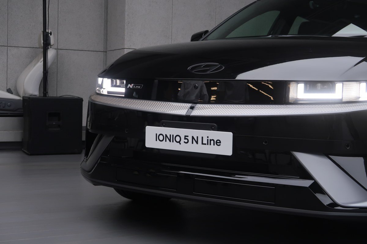 กระจังหน้าและป้าย IONIQ 5 N Line ของ Hyundai IONIQ 5 N Line 2026