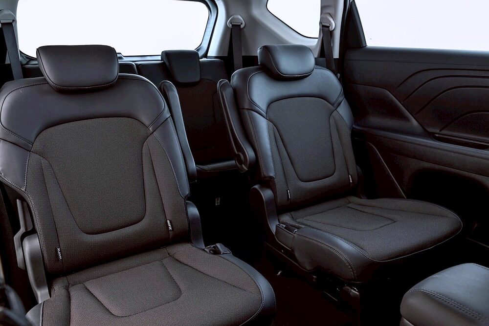 Hyundai STARGAZER 2026 รถครอบครัวขนาดเล็ก 3 แถว
