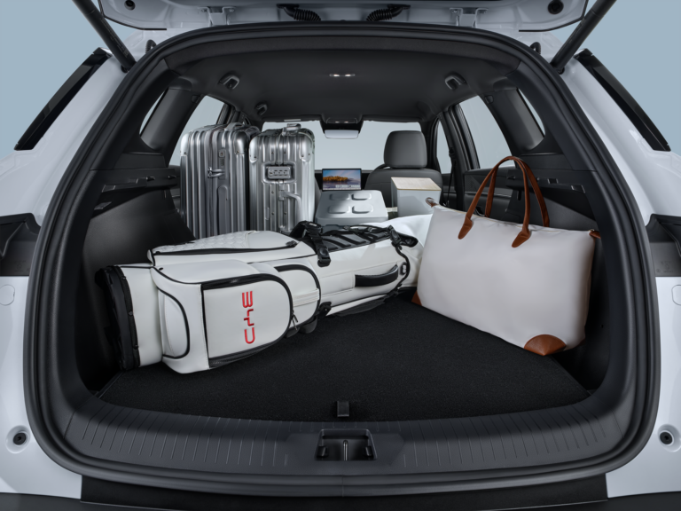 BYD SEALION 5 DM-i พื้นที่สัมภาระท้ายรถ