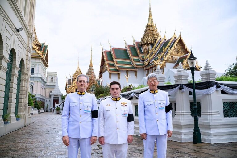 Isuzu Group and Tri Petch Group co-host royal funeral chanting ceremony