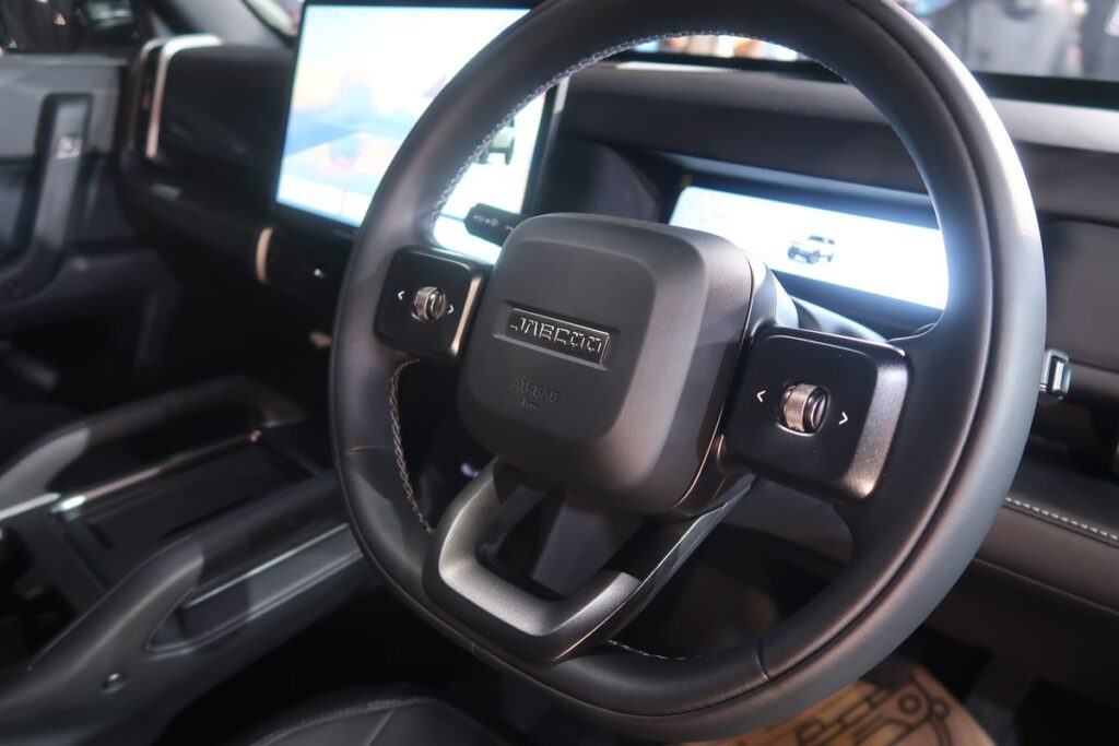 รายละเอียดห้องโดยสารและฟังก์ชันภายในของ JAECOO 6T REEV 2026 ภาพที่ 10