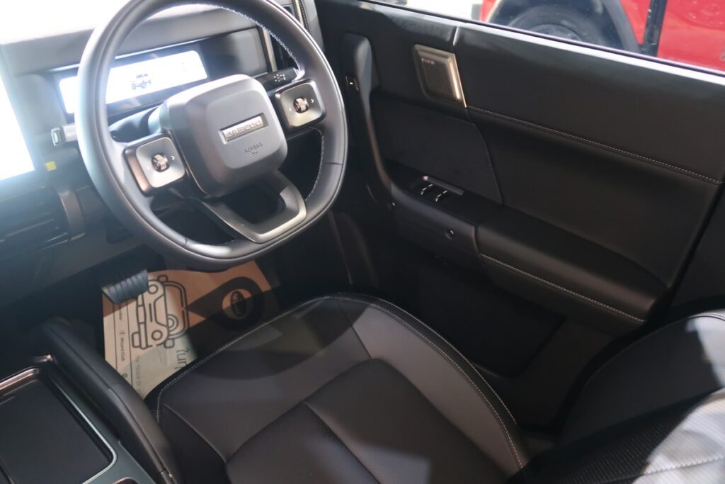 รายละเอียดห้องโดยสารและฟังก์ชันภายในของ JAECOO 6T REEV 2026 ภาพที่ 13