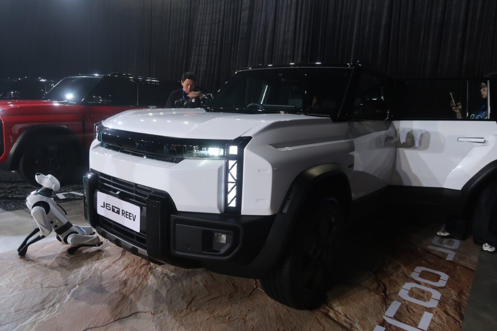 มุมมองภายนอกและดีเทลตัวรถ JAECOO 6T REEV 2026 ภาพที่ 26