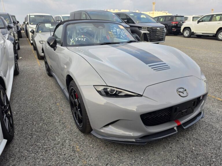 Mazda Spirit Racing Roadster (ND 2015) - ภาพหน้ารถ
