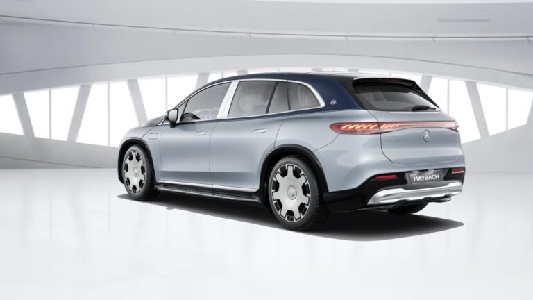 Mercedes-Benz Mercedes-Maybach EQS SUV (X296 2023) - ภาพหน้ารถ