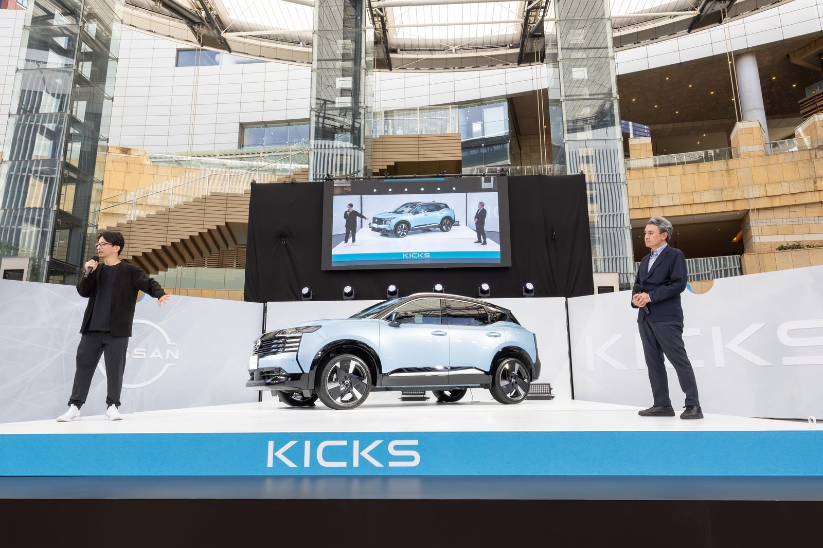 Nissan Kicks 2026 Japan Premiere Side View