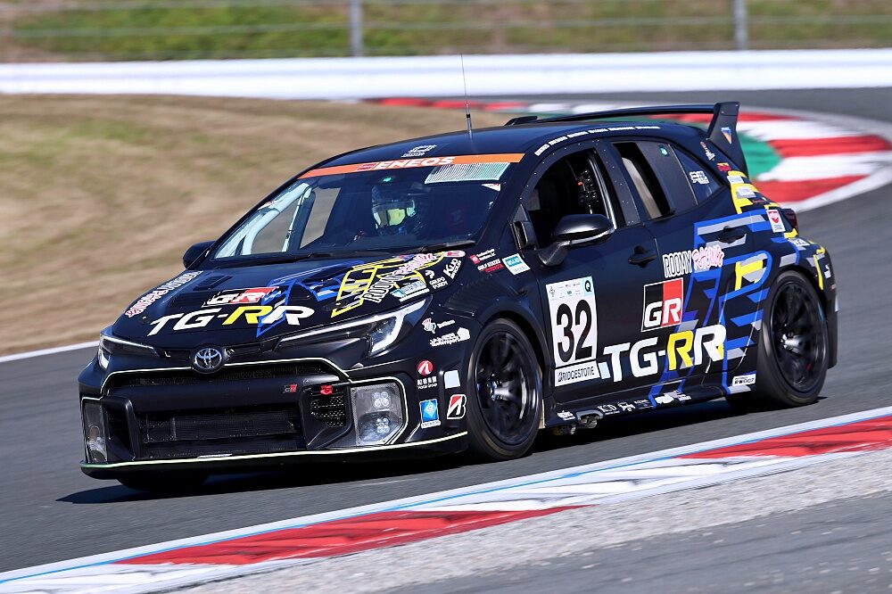Toyota GR Corolla ตัวแข่ง Super Taikyu ที่ใช้เป็นฐานพัฒนาเทคโนโลยี GRMN Corolla 2026