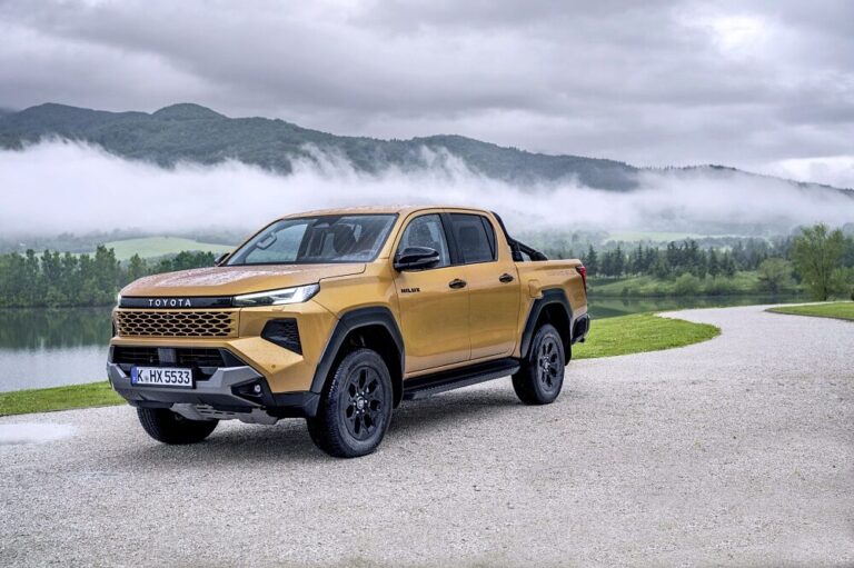 ALL New TOYOTA HILUX 2026 เปิดตัวในยุโรป พร้อมดีเซล Mild Hybrid 48V และรุ่น BEV