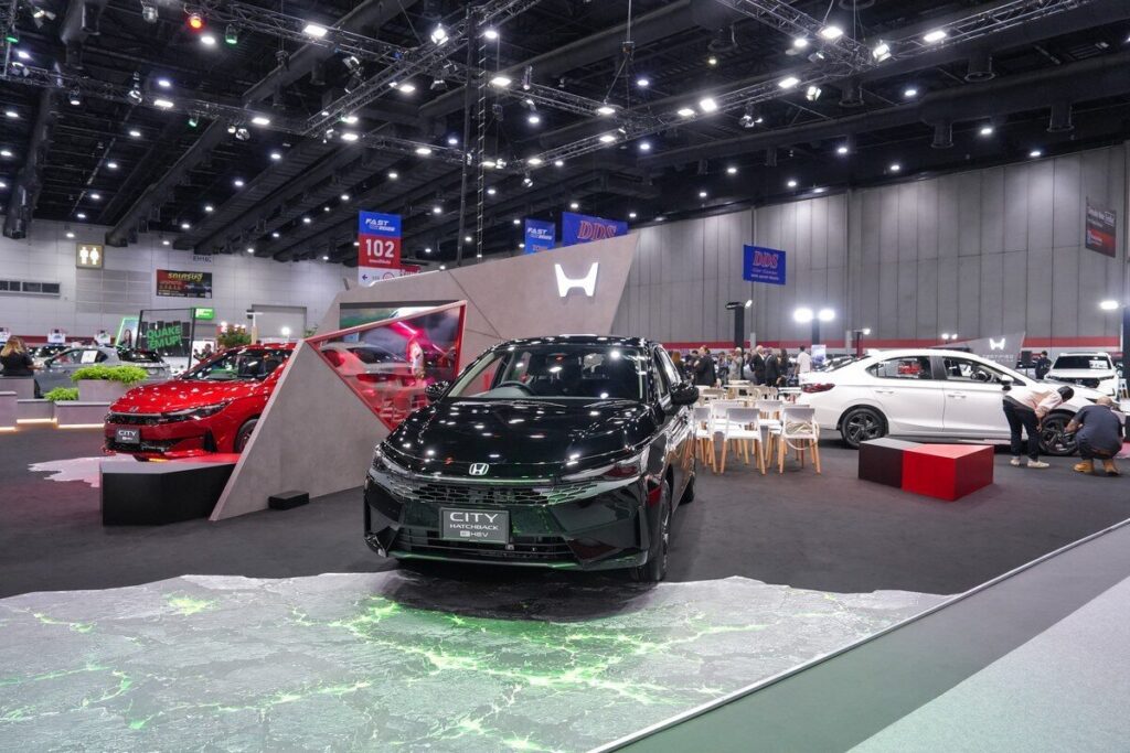 ภาพมุมกว้างบูท Honda ในงาน FAST Auto Show Thailand 2026