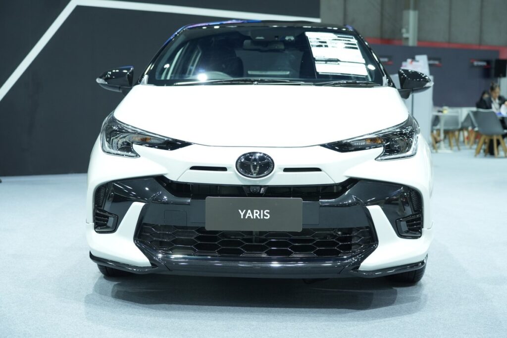 Toyota Yaris 2026 มุมด้านหน้า