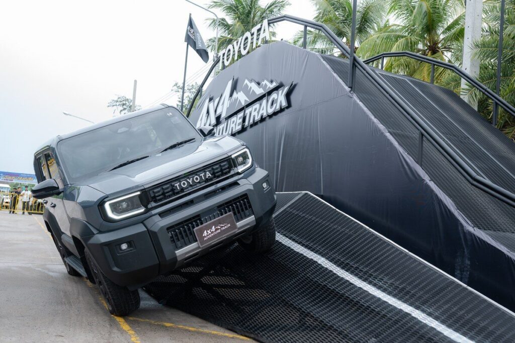 บรรยากาศบูธและกิจกรรม Toyota Gazoo Racing Thailand 2026 สนามบางแสน ภาพที่ 18