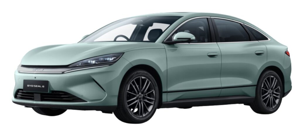 BYD SEAL 6 ปี 2026 สีเขียวอ่อนมุมด้านหน้า