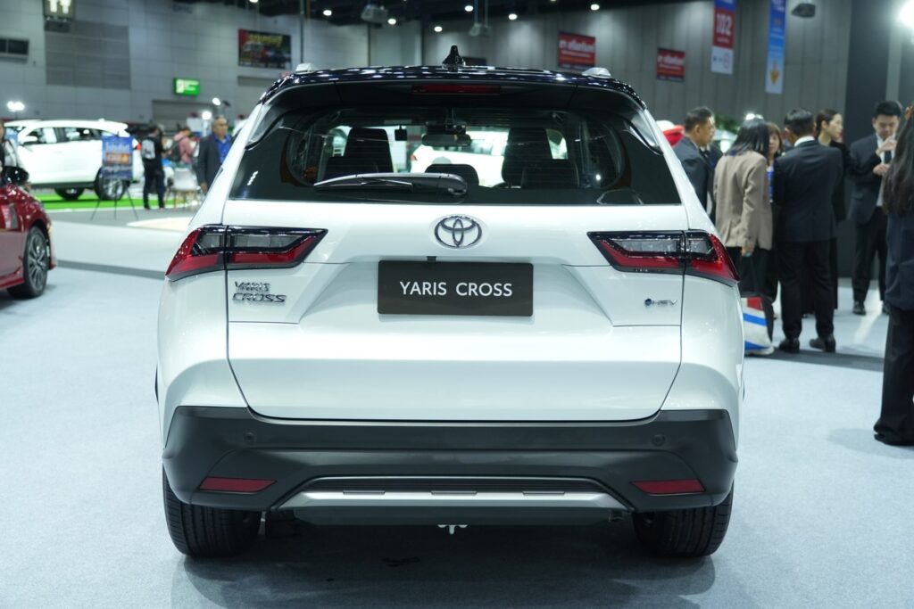 Toyota Yaris Cross 2026 มุมท้ายในงาน FAST Auto Show 2026