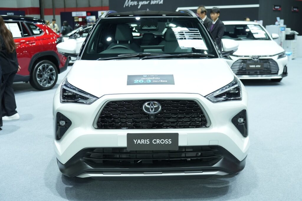 Toyota Yaris Cross 2026 มุมด้านหน้า
