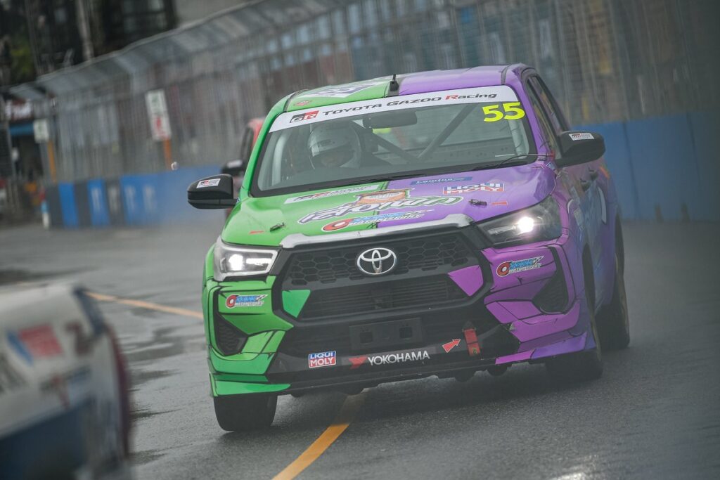 รถแข่ง Toyota Gazoo Racing Thailand 2026 บนสตรีทเซอร์กิตบางแสน ภาพที่ 59